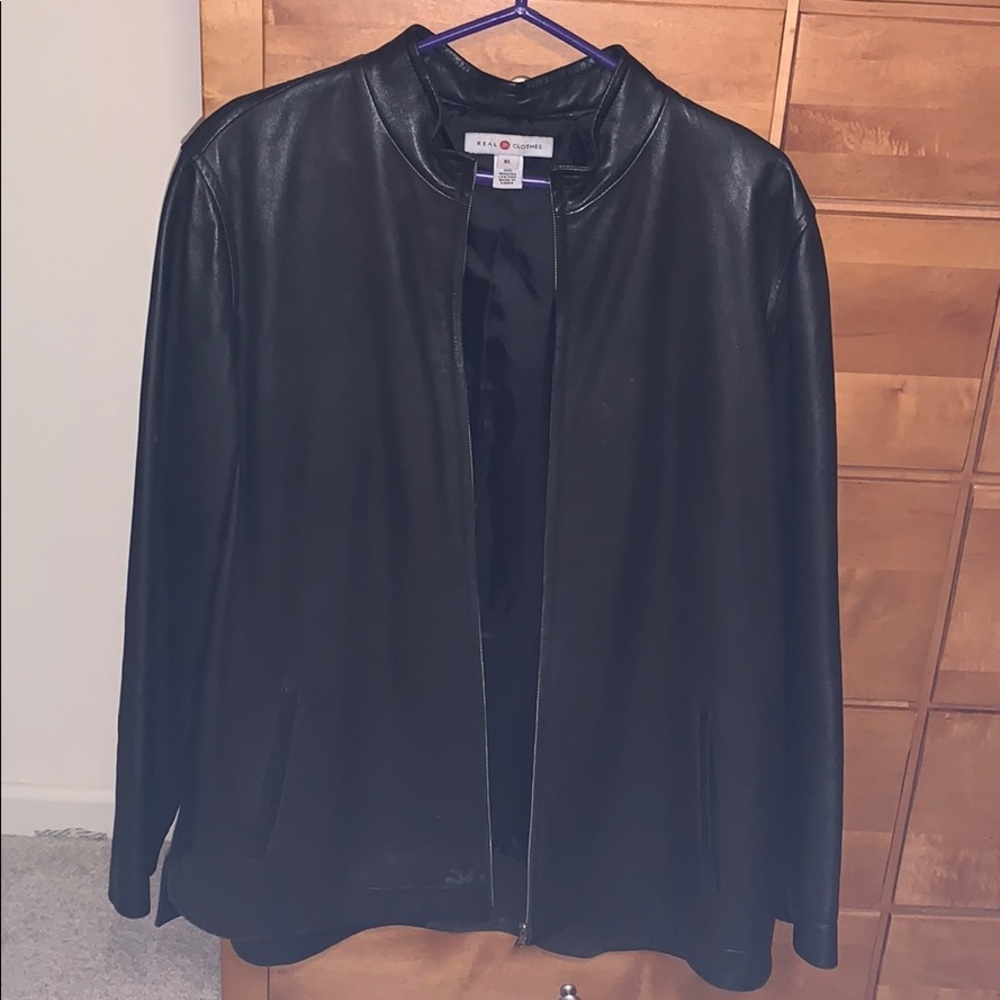 Women’s xl leather jacket